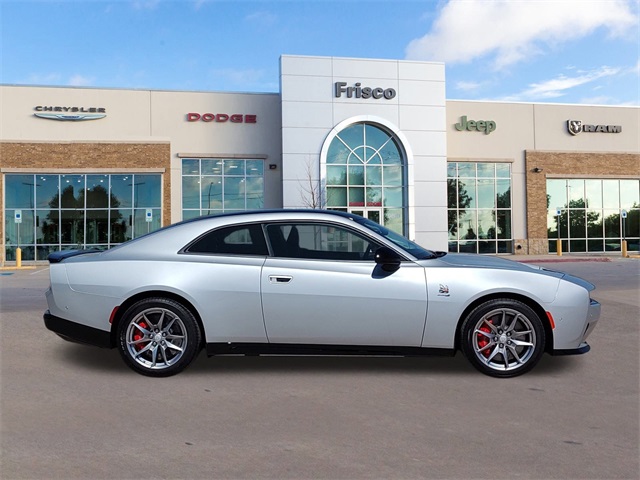 2025 Dodge Charger R/T Scat Pack photo 2