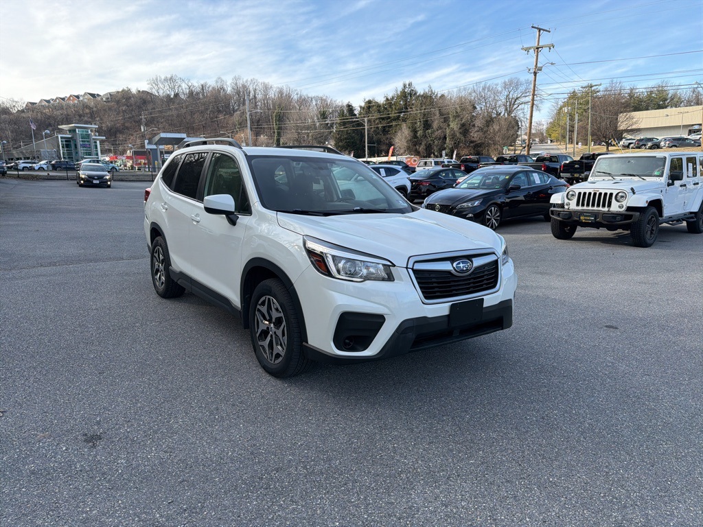 2019 Subaru Forester Premium's photo