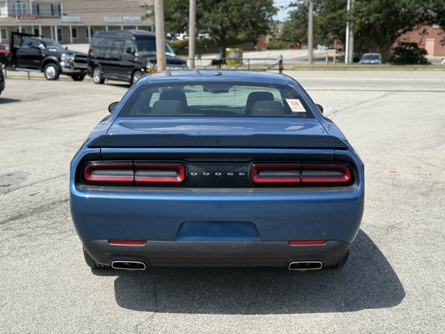 2022 Dodge Challenger GT photo 7