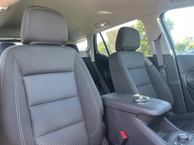 2023 Gmc Terrain SLE photo 4