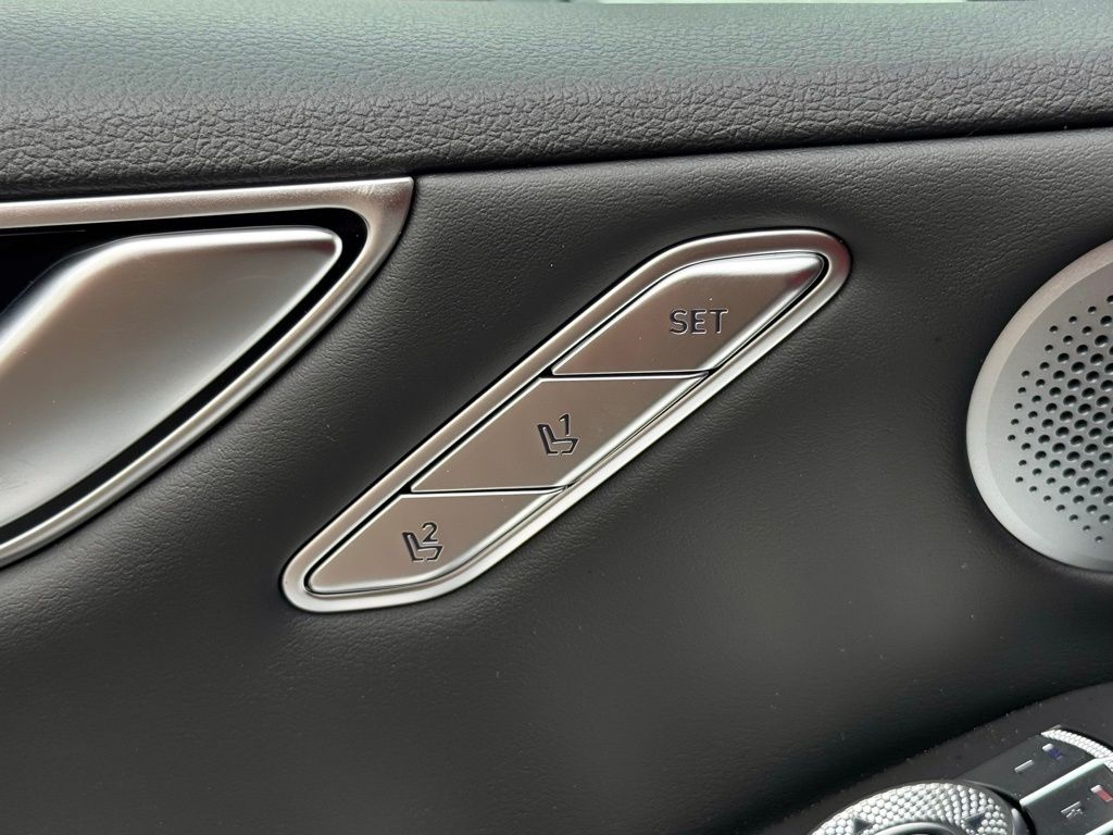 2025 Genesis G80 3.5T Sport Prestige photo 25