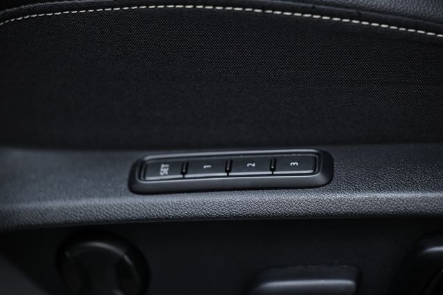 2024 Volkswagen Atlas SEL Premium R-Line photo 20