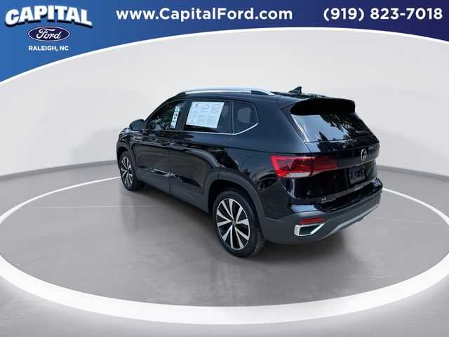 2022 Volkswagen Taos SE photo 6