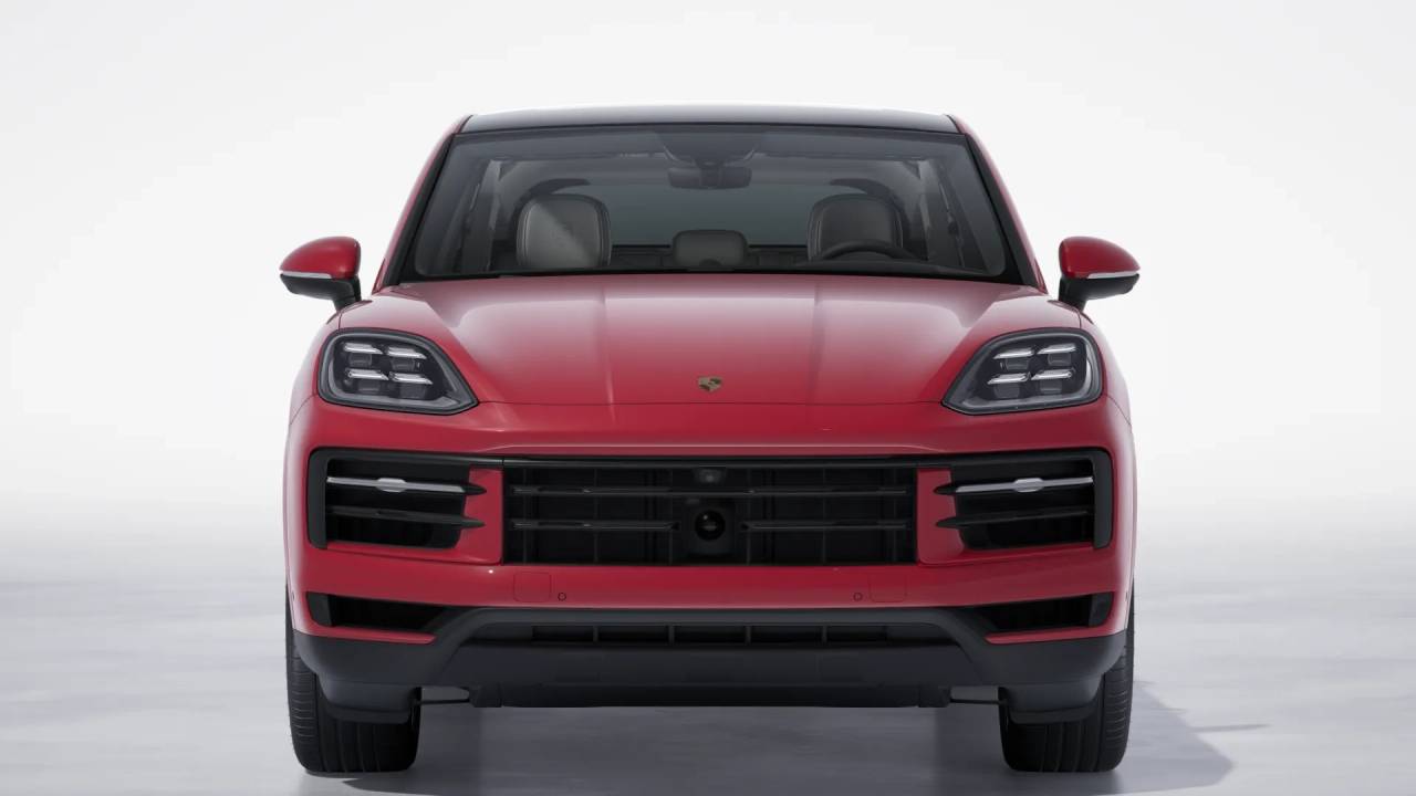 2026 Porsche Cayenne Coupe photo 9