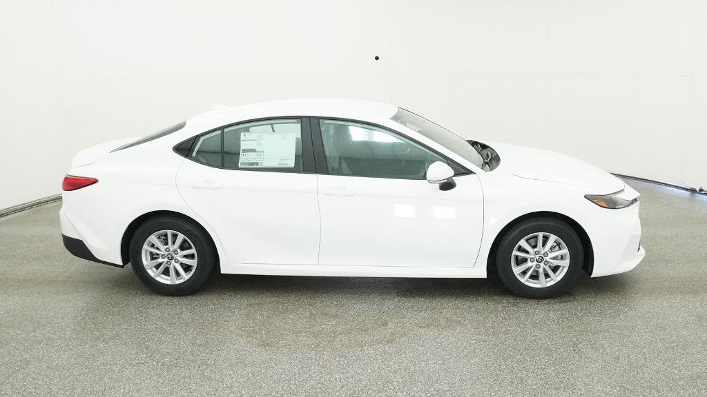 2026 Toyota Camry LE photo 25