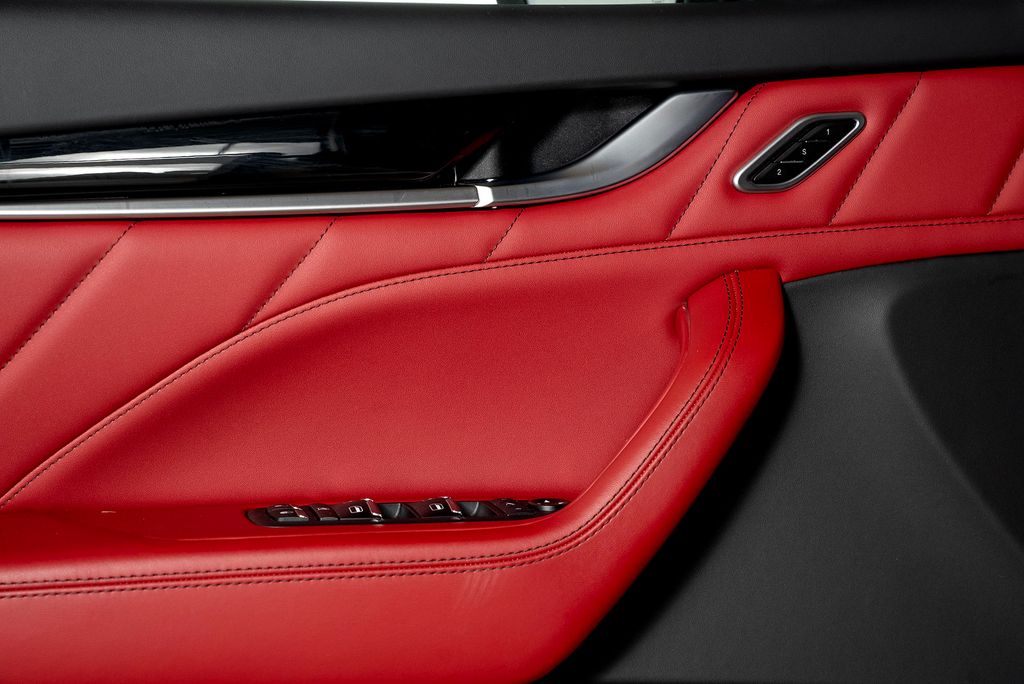 2022 Maserati Levante GT photo 54
