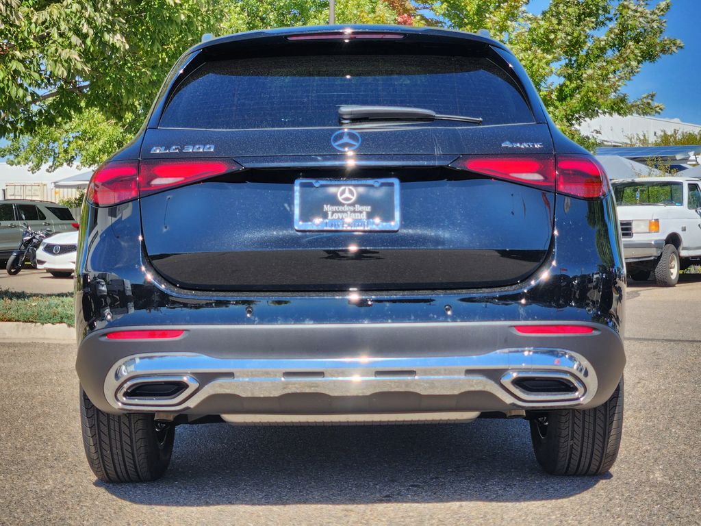 2026 Mercedes Benz GLC 300 4MATIC photo 7