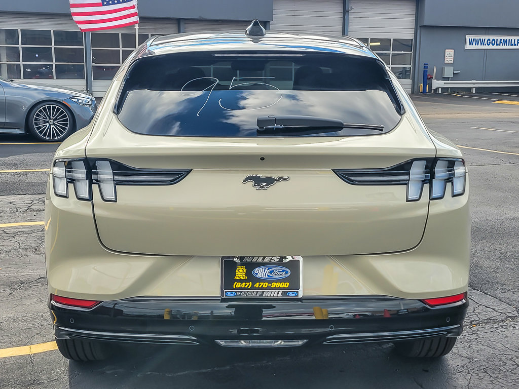 2025 FORD MUSTANG MACH-E - Image 7