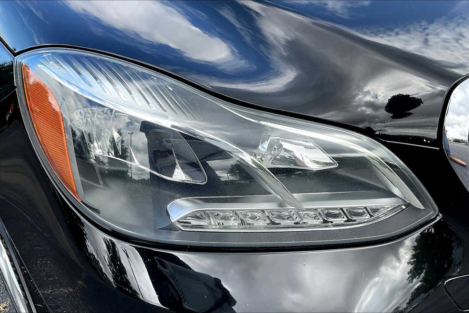 2016 Mercedes Benz E 350 photo 24