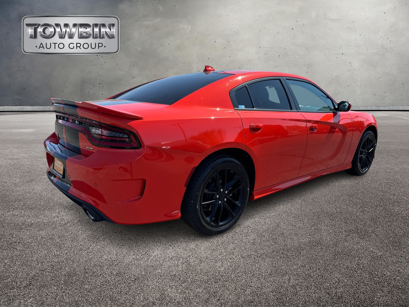 2022 Dodge Charger GT photo 4