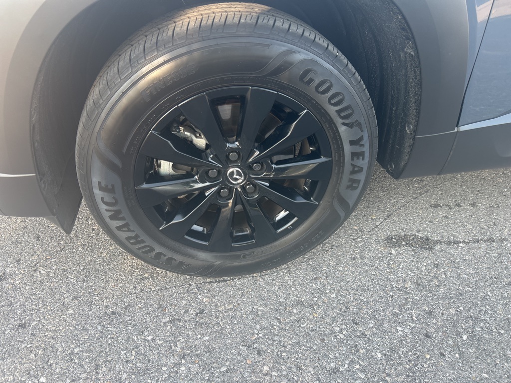 2025 Mazda CX-50 2.5 Select photo 8
