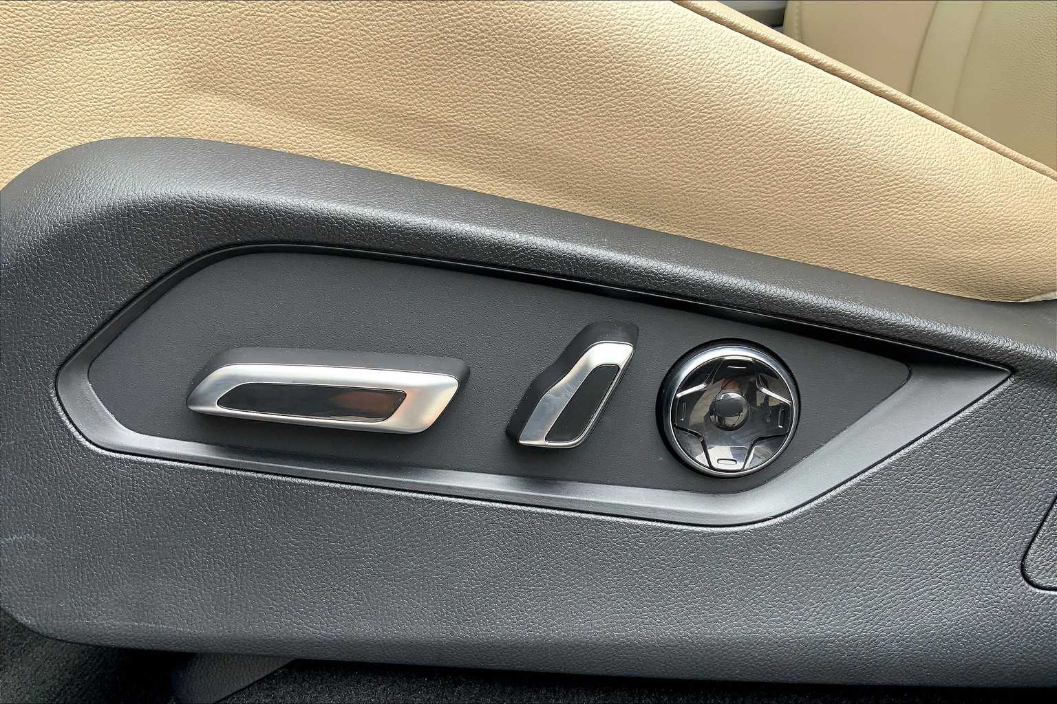 2025 Acura MDX SH-AWD photo 34