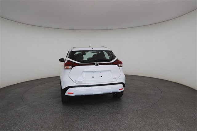2021 Nissan Kicks SV photo 14