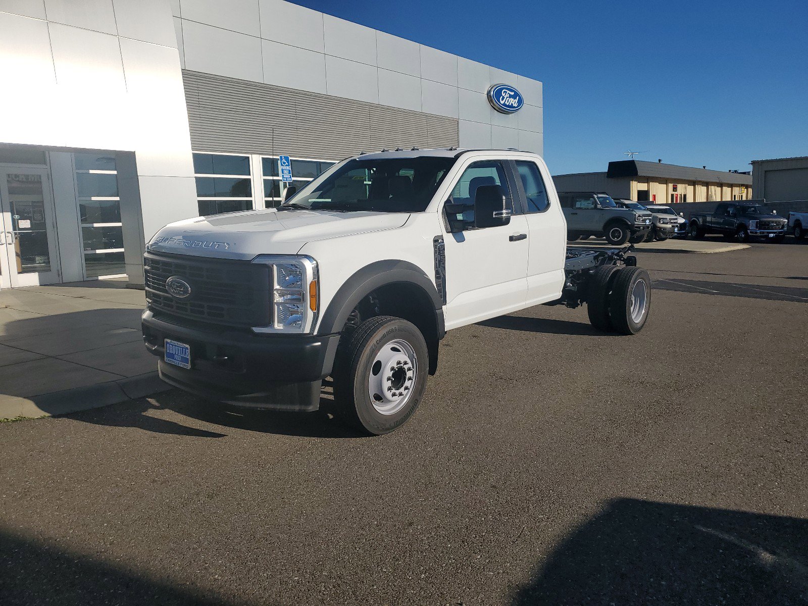 2024 Ford F-550 Super Duty Chassis Cab XL's photo
