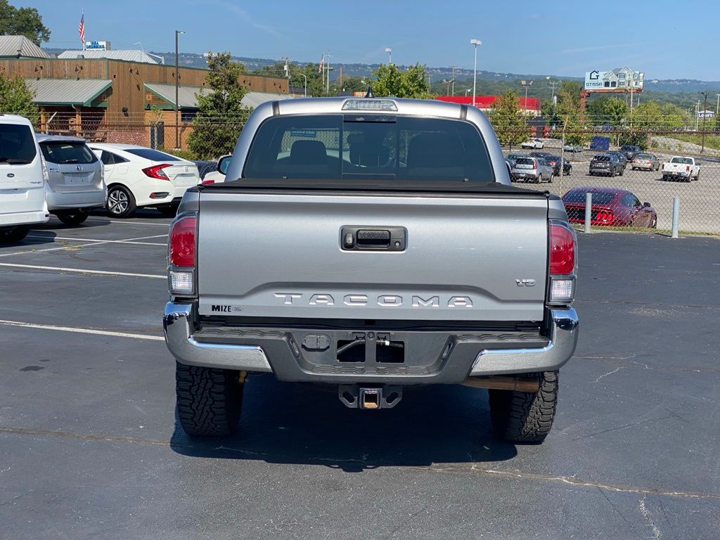 2020 Toyota Tacoma SR5 photo 6