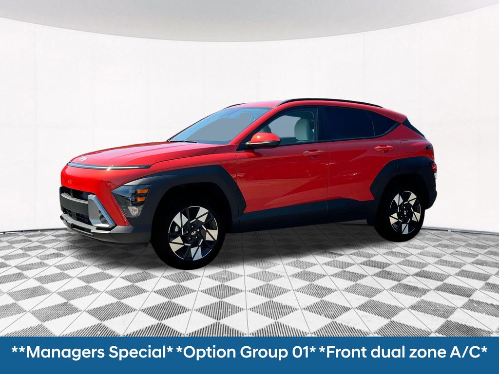 2025 Hyundai Kona SEL photo 2