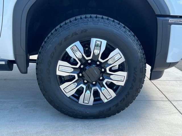 2025 Gmc Sierra 2500 HD Denali photo 9