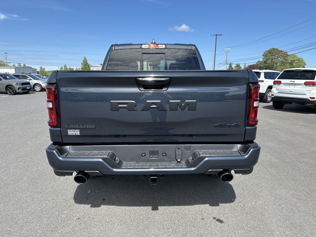 2025 Ram 1500 Laramie photo 4