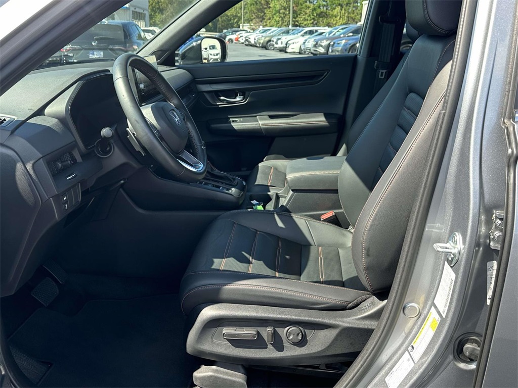 2024 Honda CR-V Hybrid Sport-L photo 4