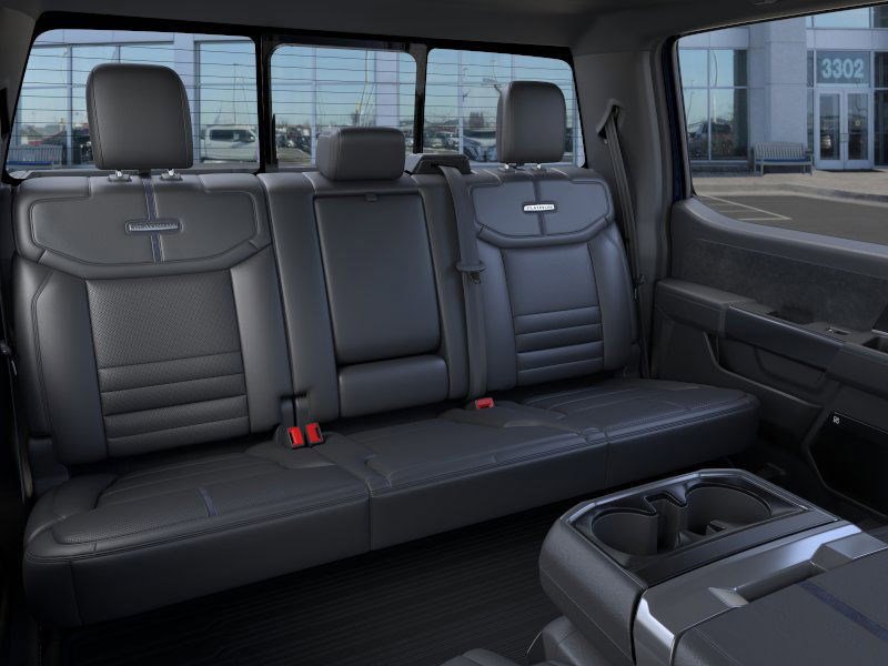 2025 Ford F-150 Platinum photo 11