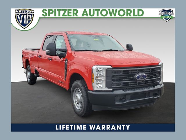 2024 Ford F-350 Super Duty XL's photo