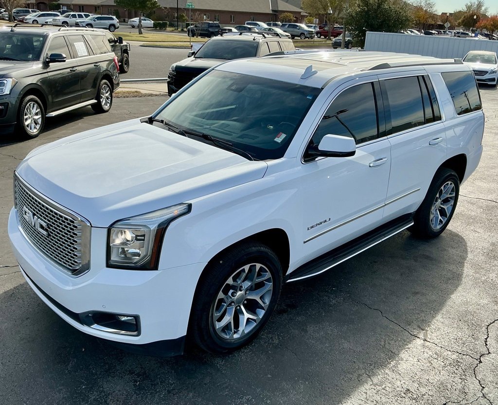 2017 Gmc Yukon Denali photo 4