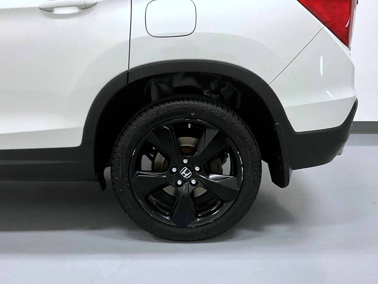 2019 Honda Passport Elite photo 22