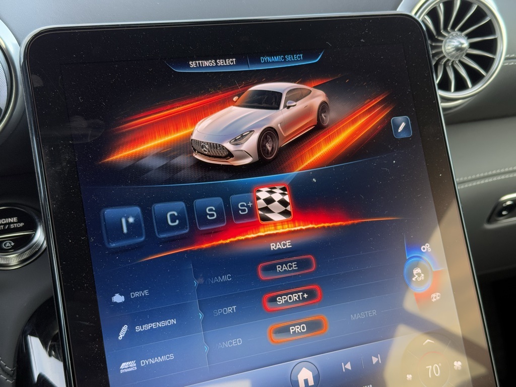 2025 Mercedes Benz AMG GT photo 4