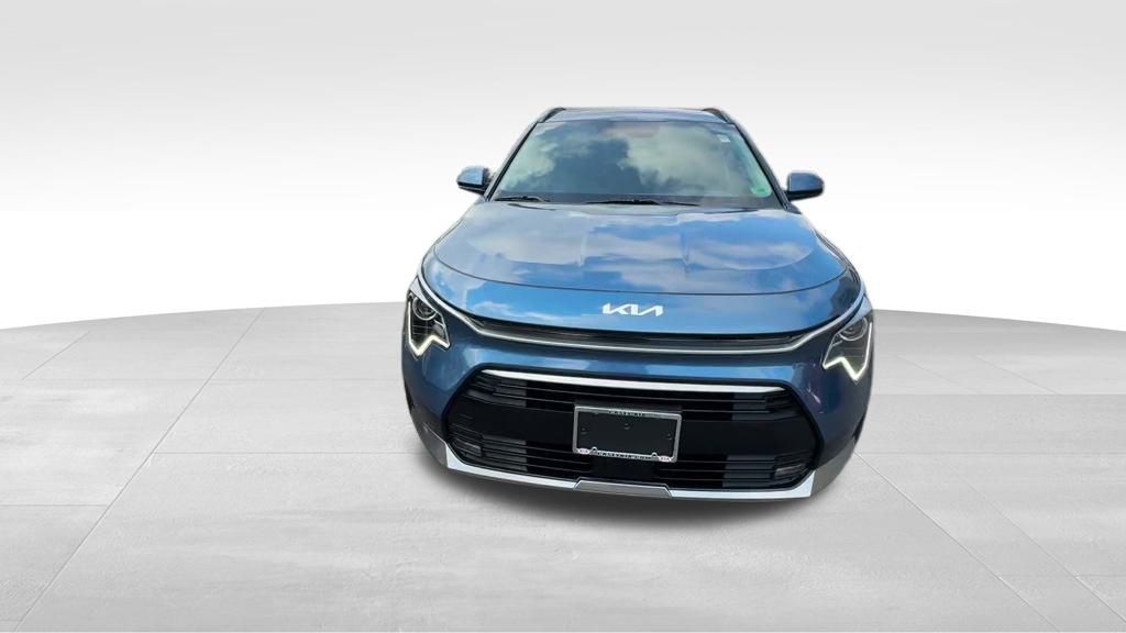 2025 Kia Niro EX Touring photo 9