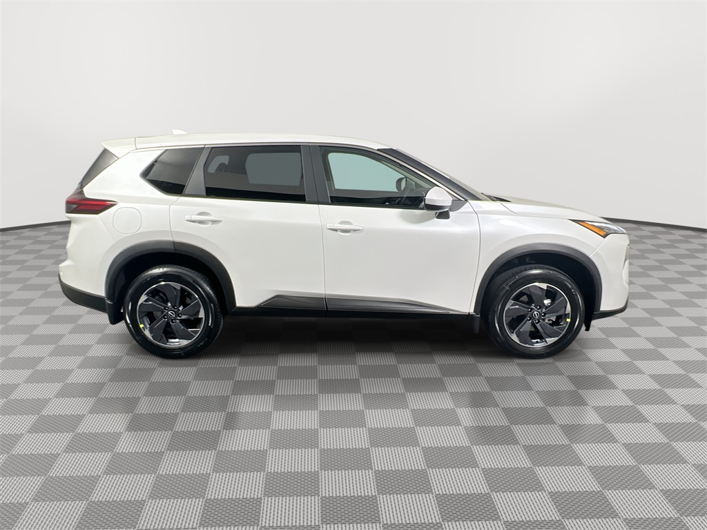 2026 Nissan Rogue SV photo 8