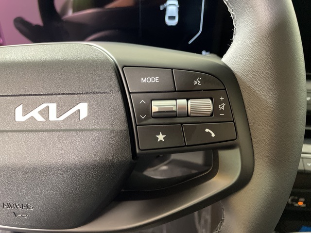2025 Kia K4 EX photo 21