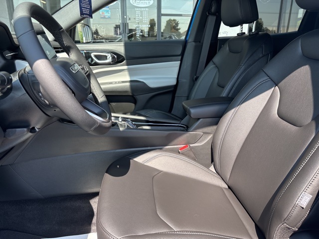 New 2025 Blue Jeep Limited image 3