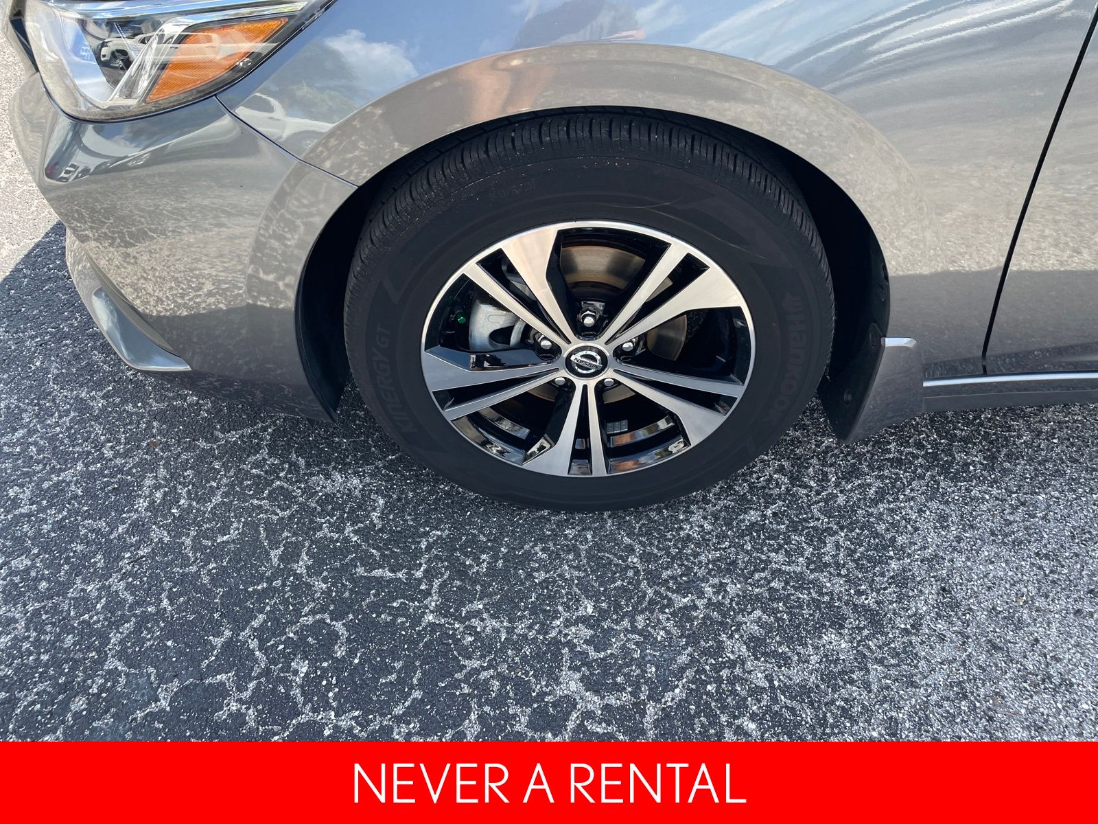 2023 Nissan Sentra SV photo 9