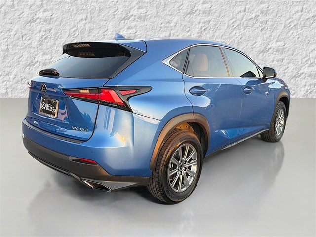 2020 Lexus NX 300 photo 3