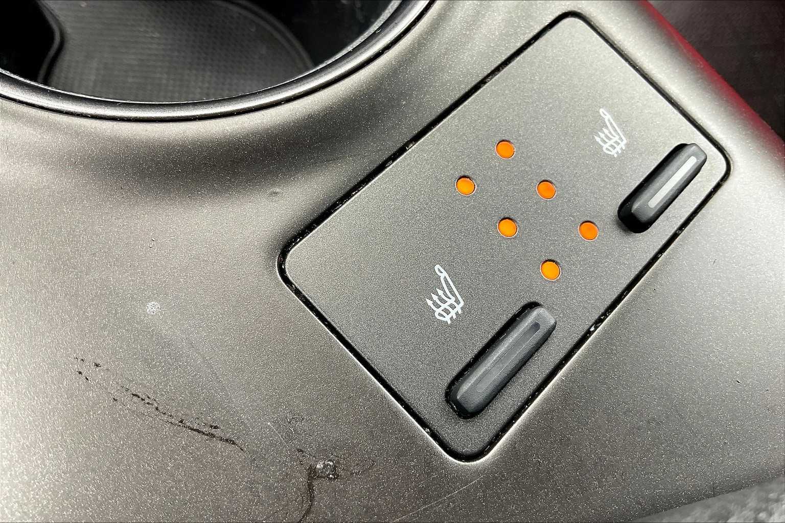 2024 Toyota Camry XSE V6 photo 31