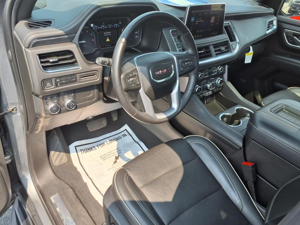 2021 GMC YUKON XL - Image 8