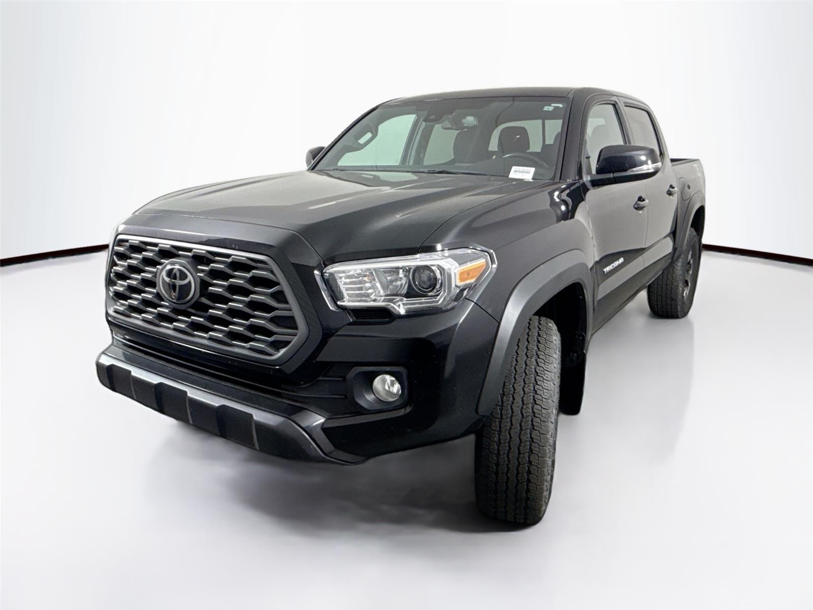 2022 Toyota Tacoma TRD photo 2