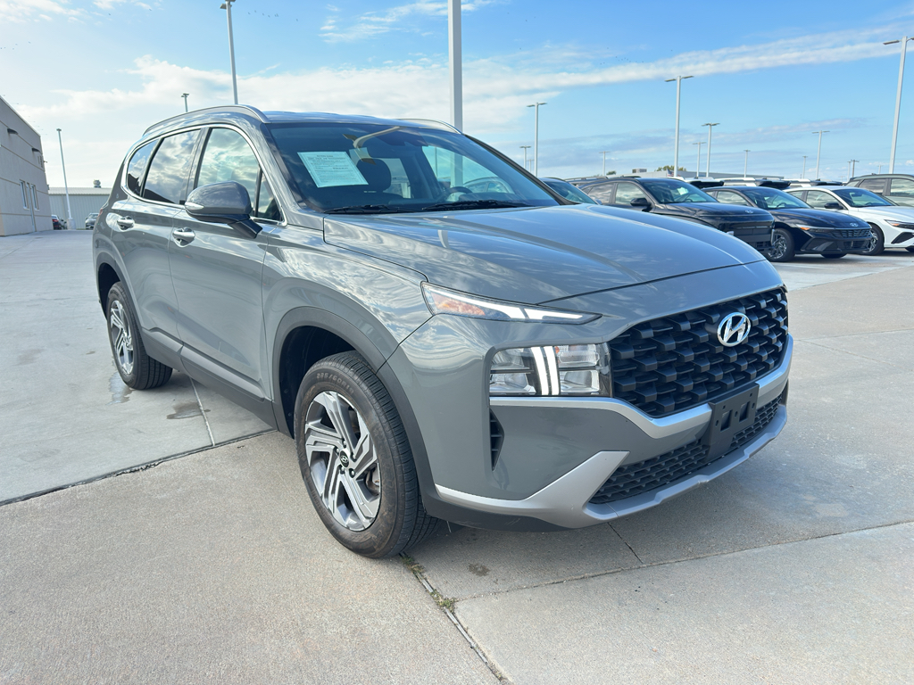 2023 Hyundai Santa Fe SEL photo 2