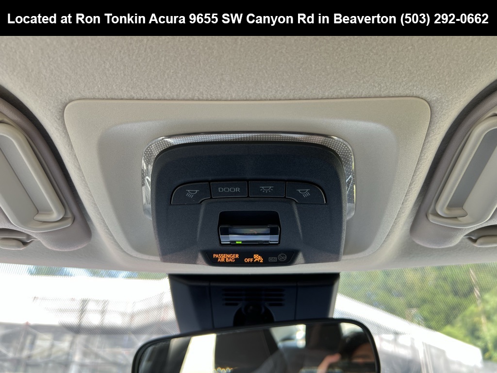 2023 Toyota Corolla LE photo 24