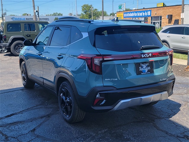 2026 Kia Seltos EX photo 6