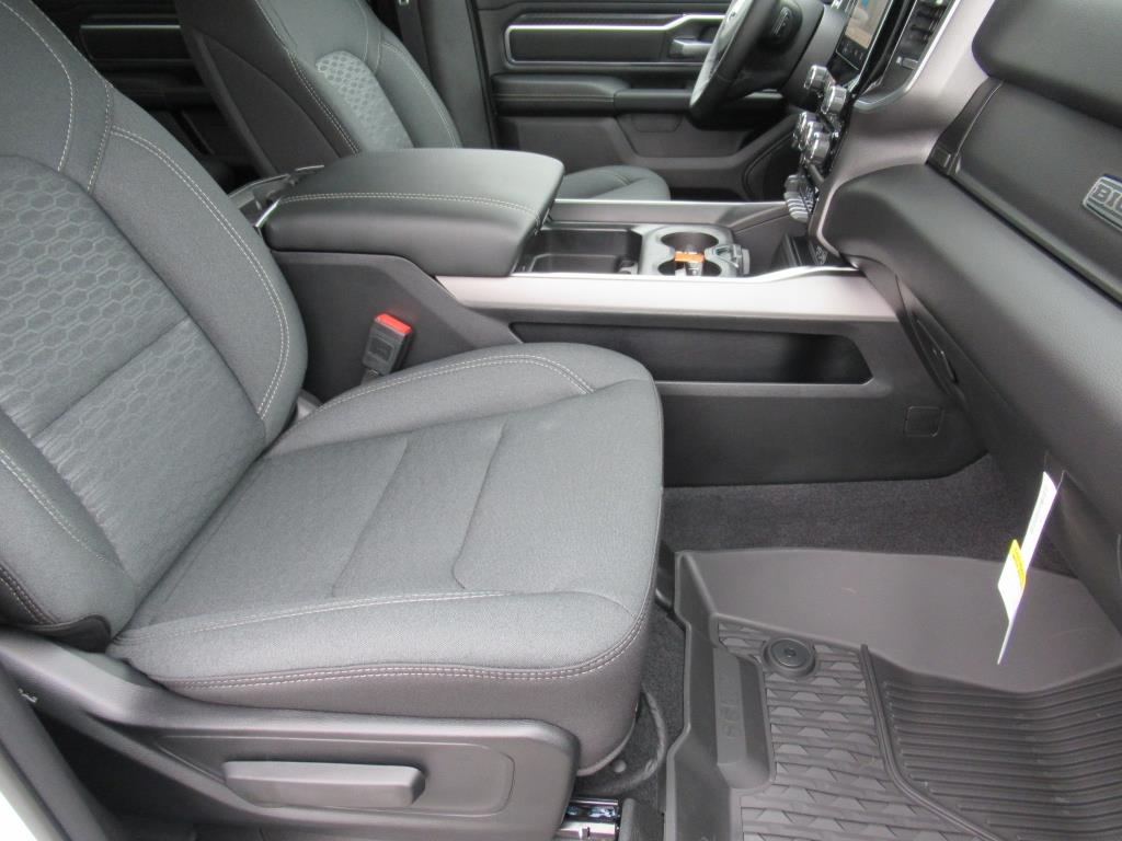 2025 Ram 1500 Big Horn Lone Star photo 9