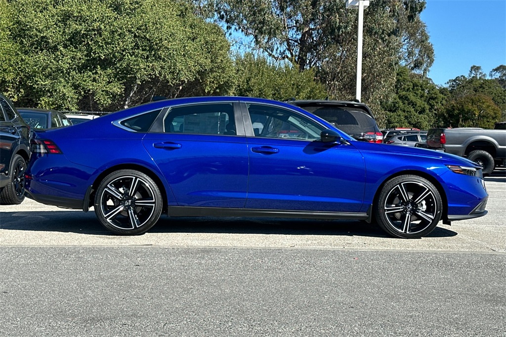 2025 Honda Accord Hybrid Sport photo 3