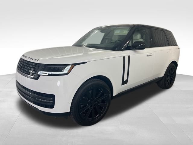 2026 Land Rover Range Rover SE's photo