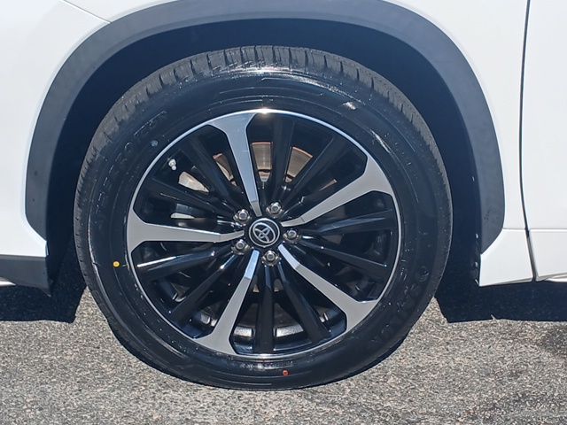2022 Toyota Highlander XSE photo 29