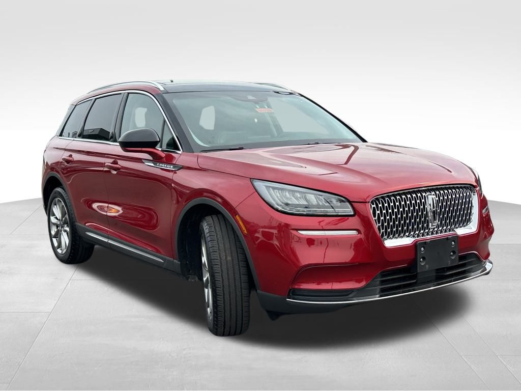 2021 Lincoln Corsair Standard photo 3