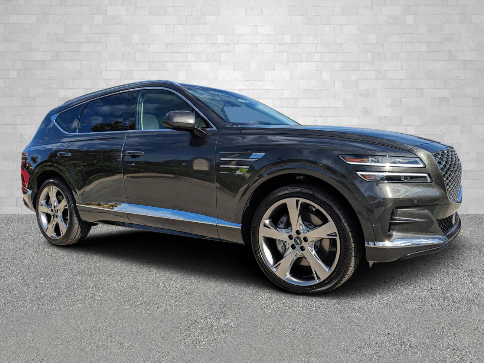 2024 GENESIS GV80's photo