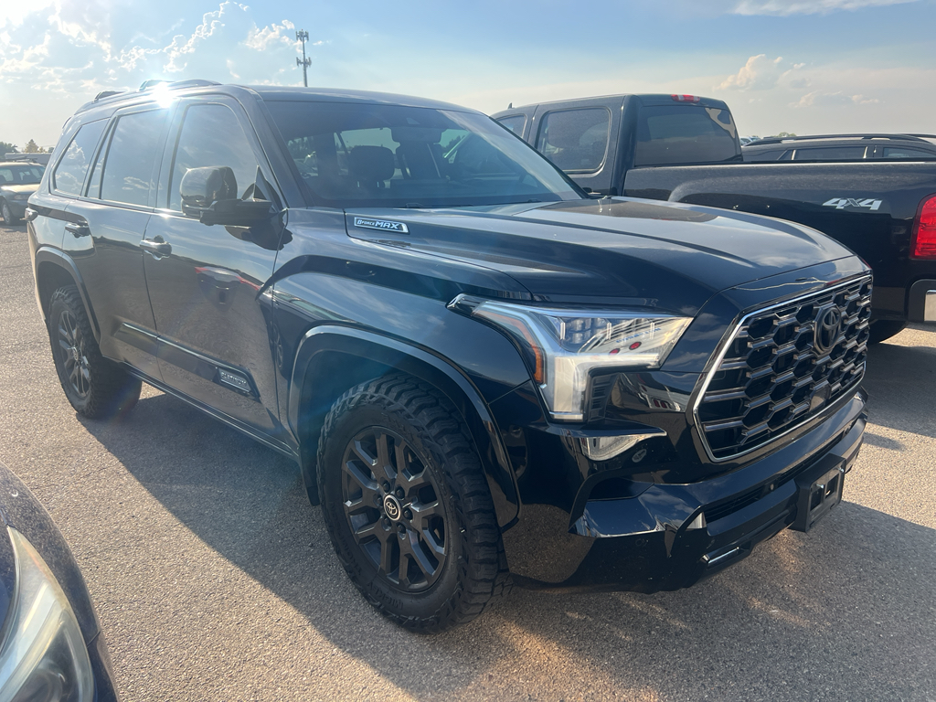 2024 Toyota Sequoia Platinum photo 3
