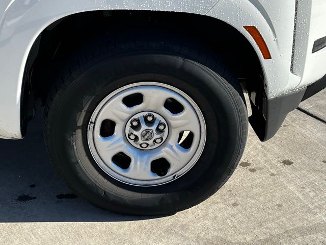 2023 Nissan Frontier S photo 4