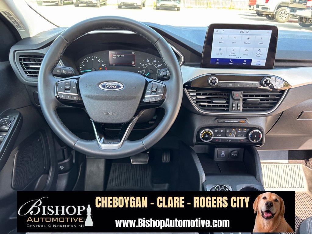 2022 Ford Escape SE photo 11
