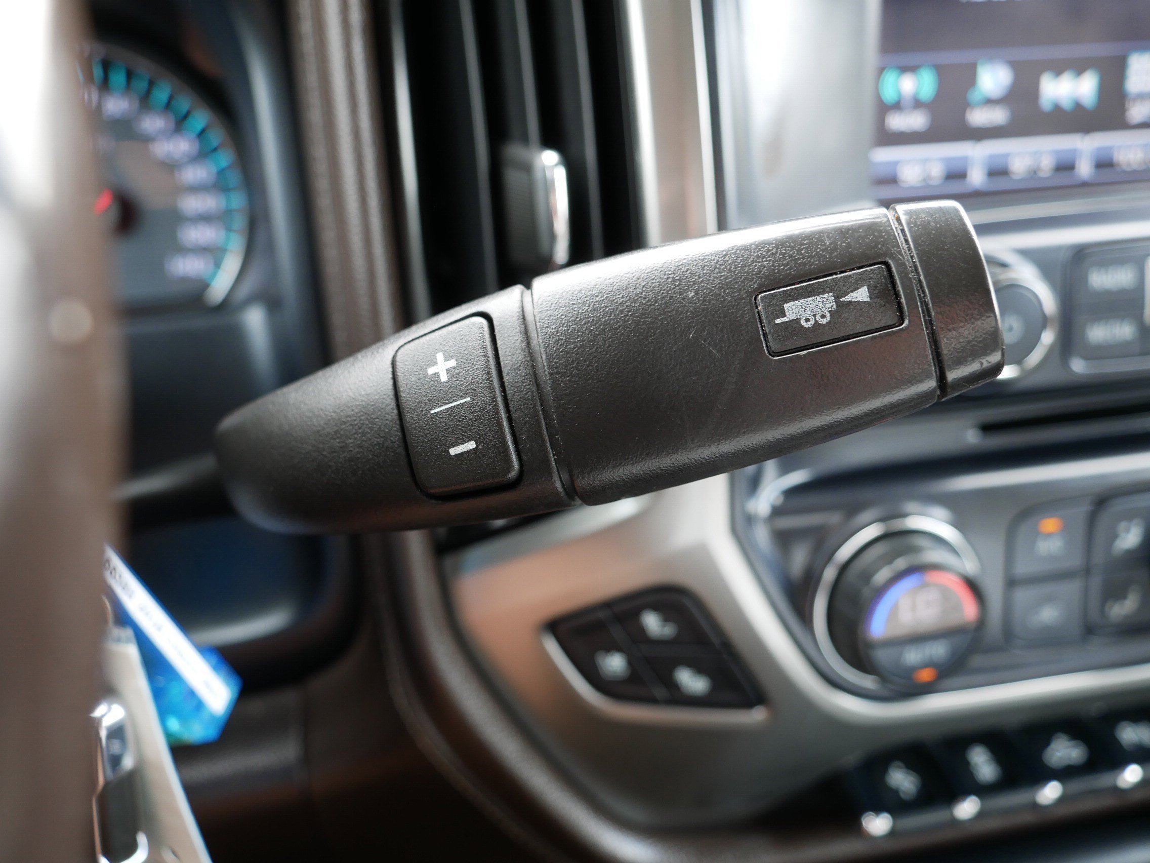 2018 Chevrolet Silverado 2500HD LTZ photo 22